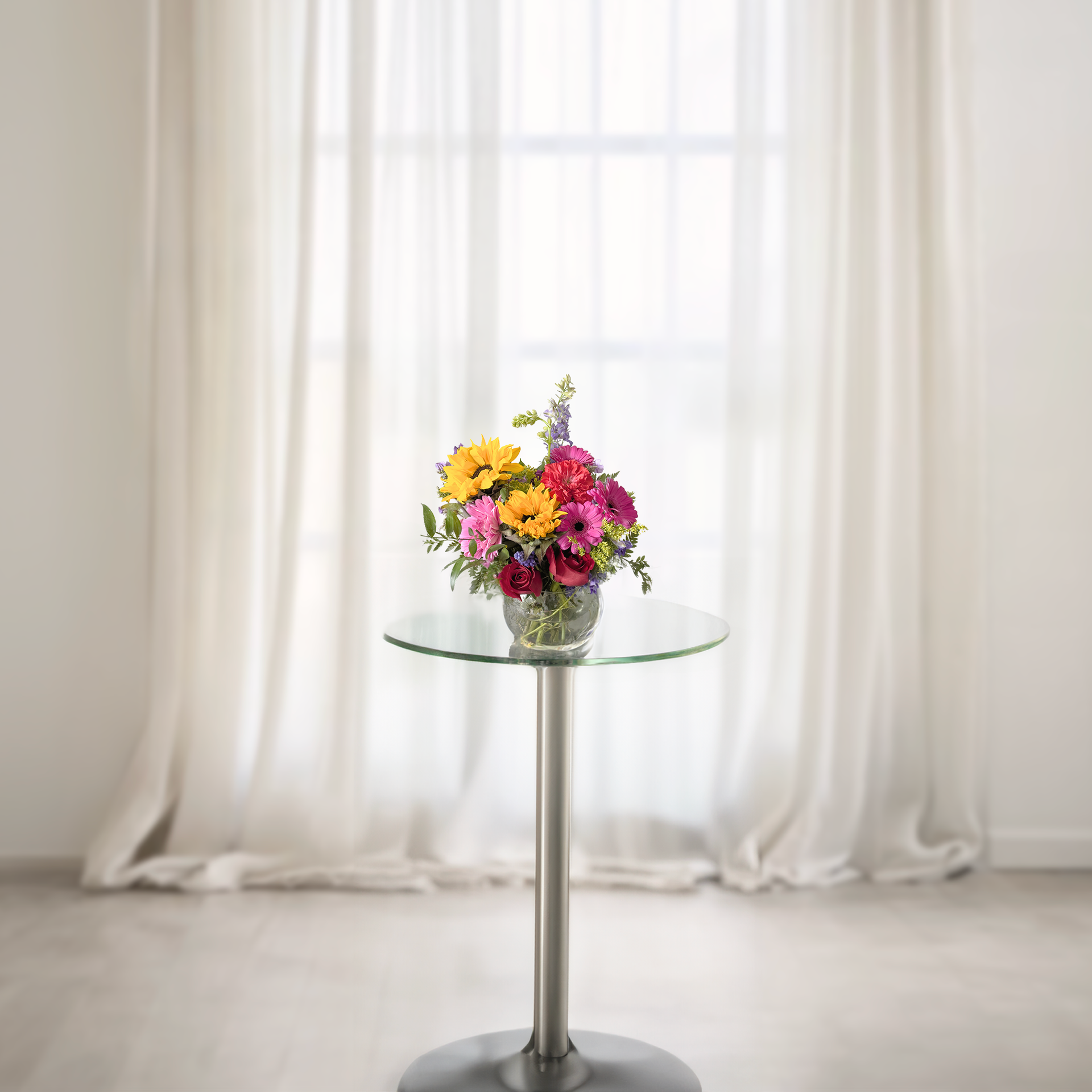 WC-890-NUVOLA-Vase-Arrangement