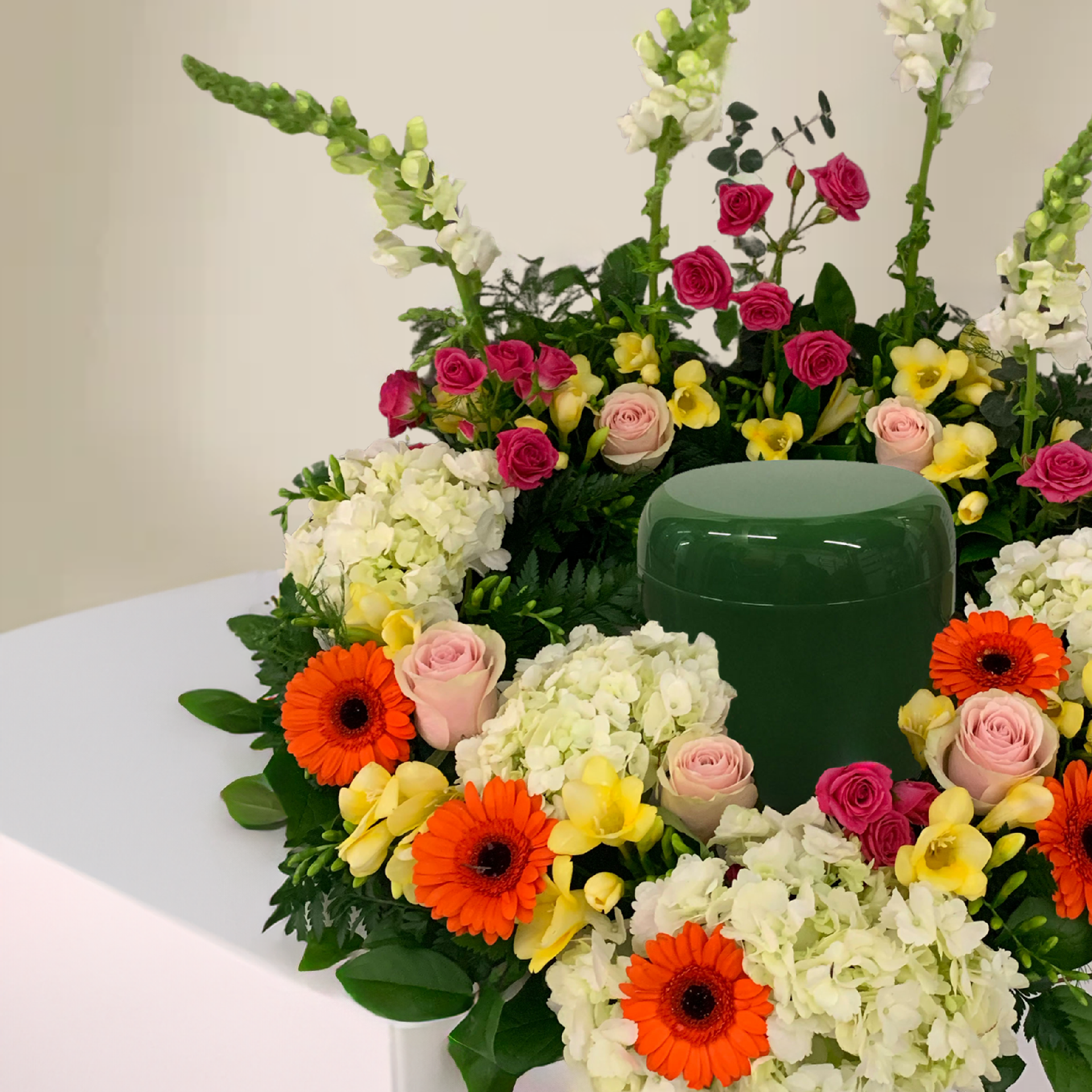 WC-896-SPERANZA-Funeral-Urn-Spray
