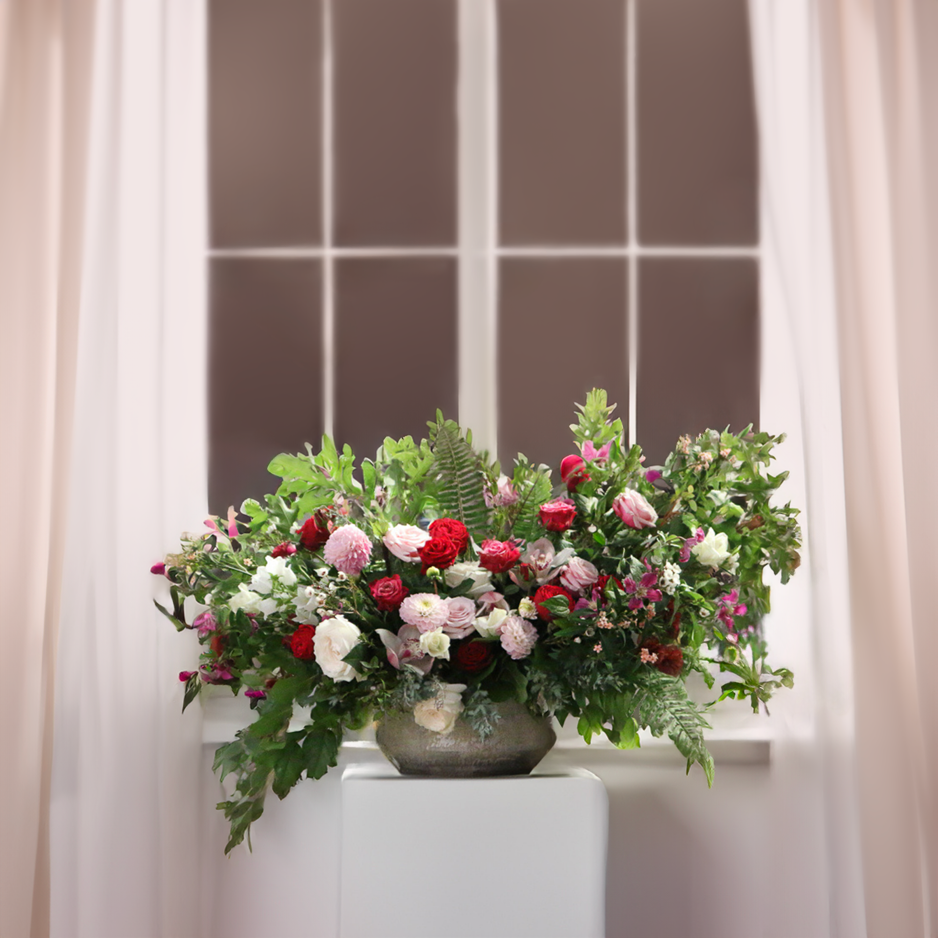 WR-464-HANNA-Vase-Arrangement