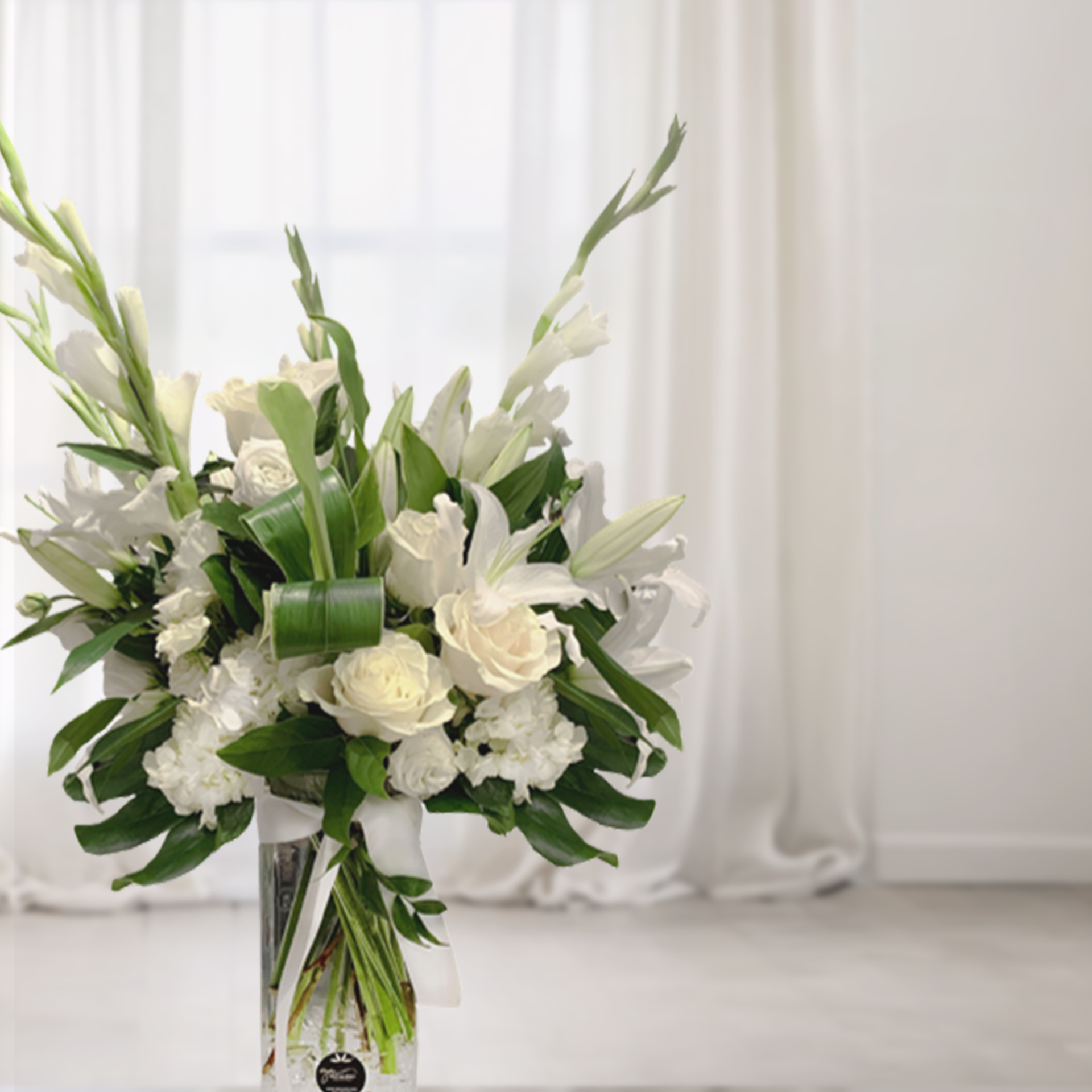 WW-363-EMERALD-Vase-Arrangement