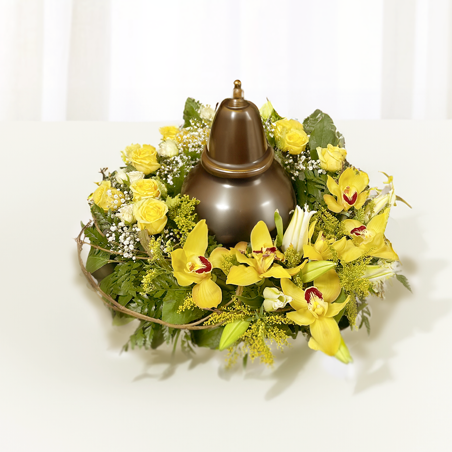 WY-792-FIORDALISO-Funeral-Urn-Wreath