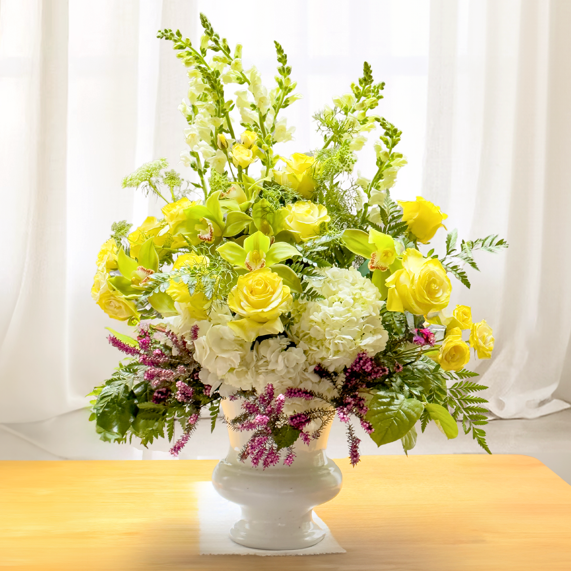 WY-797-VITA-Flower-Arrangement