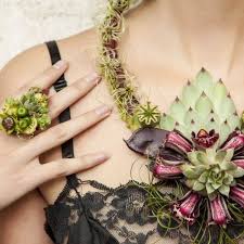 Workshop  - Floristry with Forest Elements