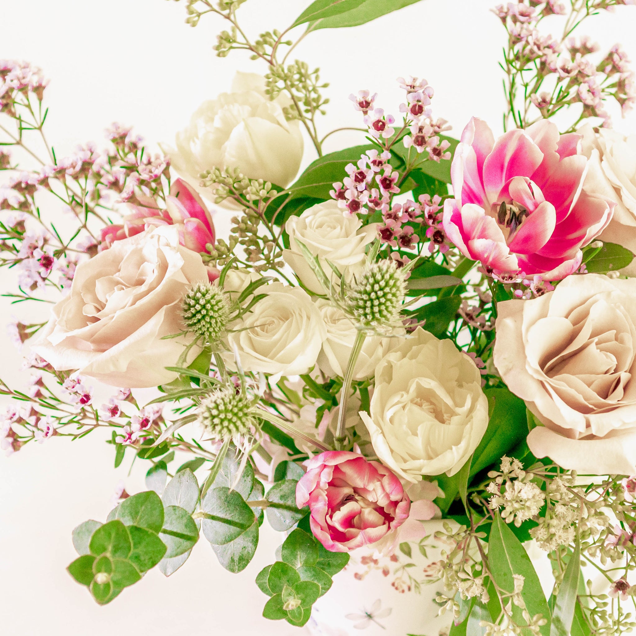 PFF-119-FLUFFY EASTER FLOWERS-Fresh Flowers Centerpiece