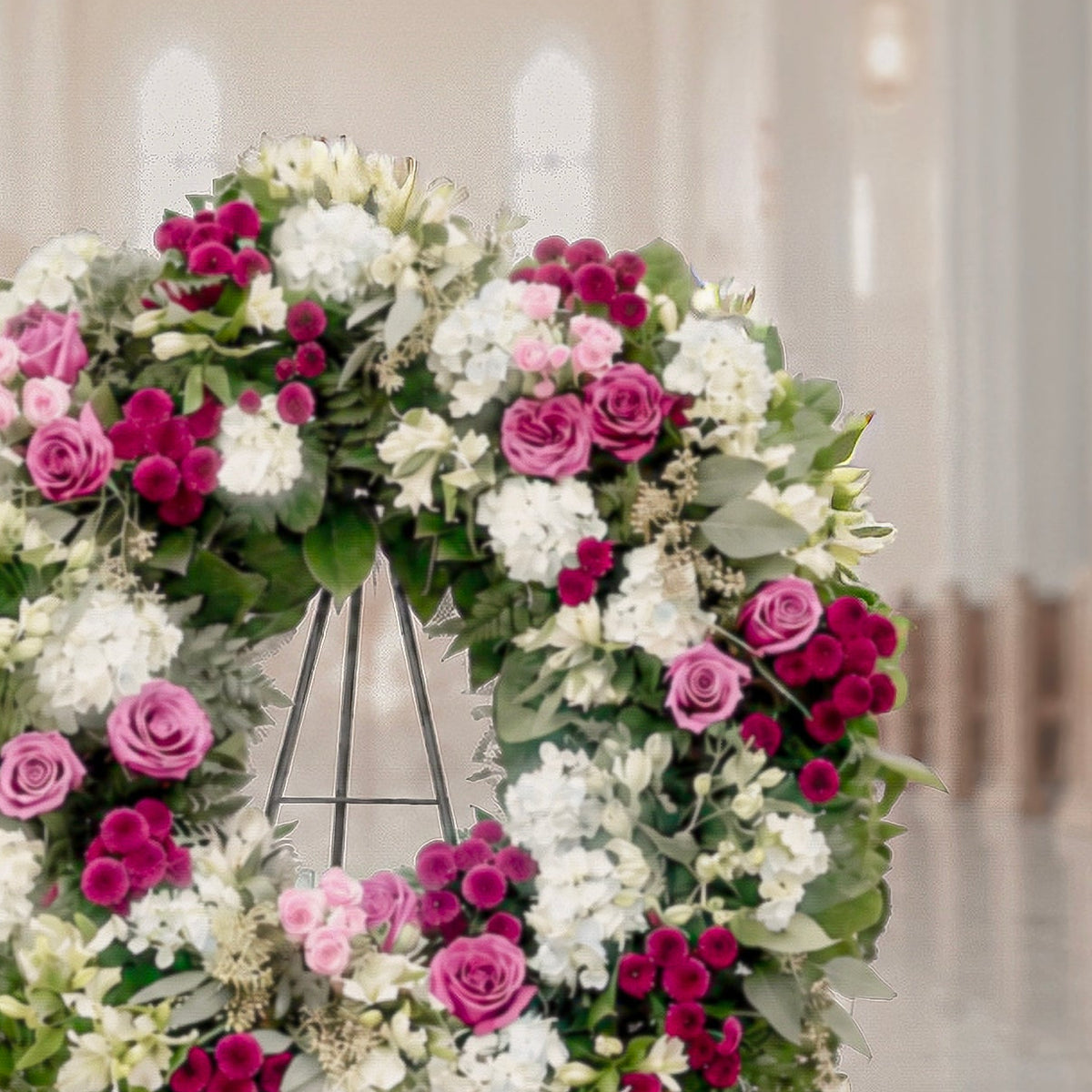 WB-703-AISLIN-Funeral-Round-Wreath-Spray