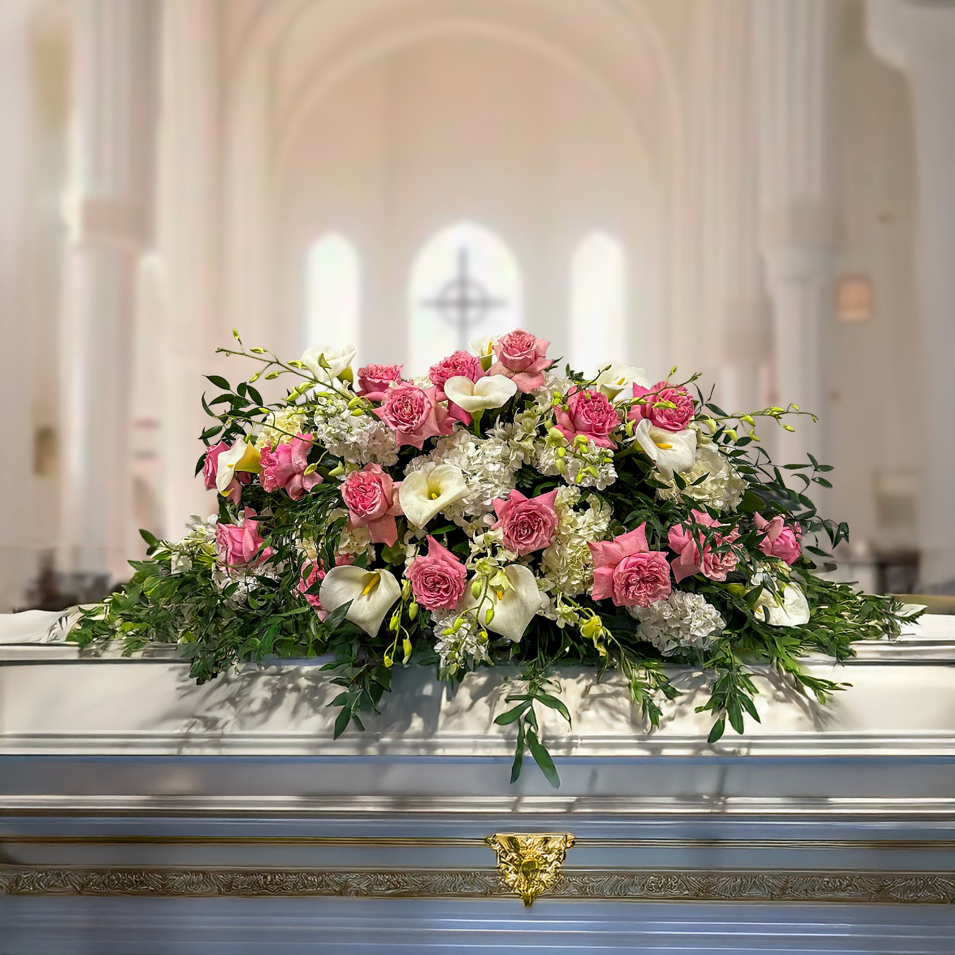 WP-585-VANESSA-Funeral-Casket-Spray