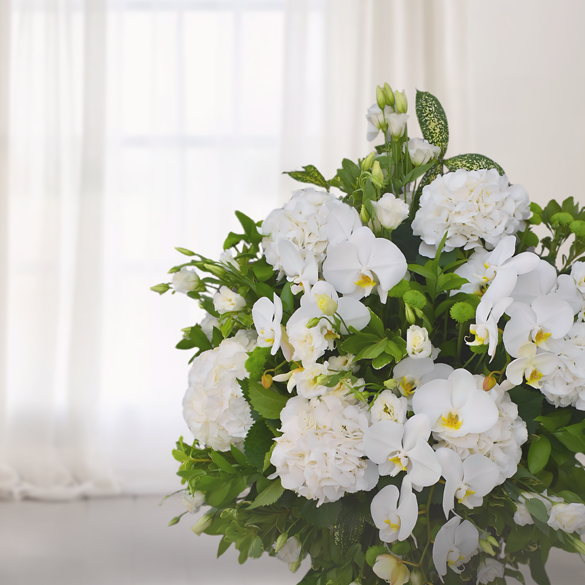 WW-341-DORIS-Flower-Arrangement – Petalino Flower Bar & Events