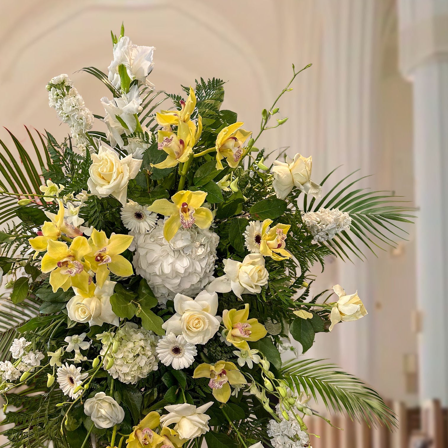 WY-799-ALICIA-Funeral-Standing-Spray